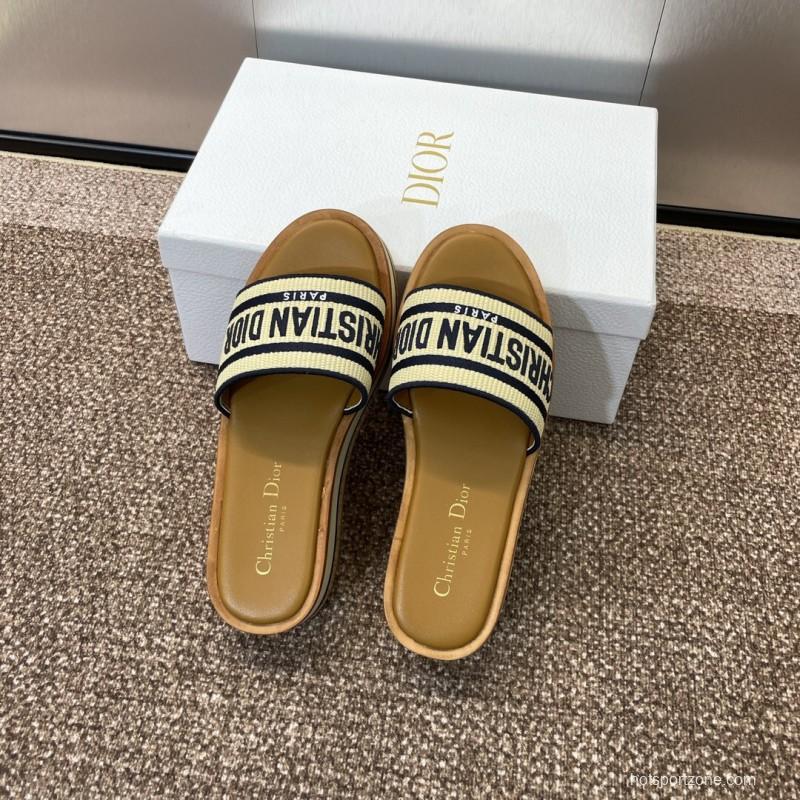 2025 Slippers Dior Beige Navy Canvas Leather Platform CHRISTIAN DIOR CD004