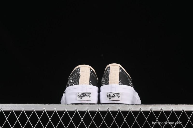 Vans Authentic 44 Slip-On Skate Shoes - VN000D5KESB