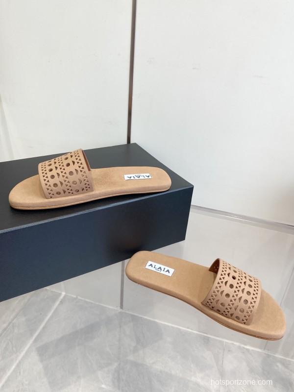 2025 ALAIA Beige Leather Slippers KFY00280