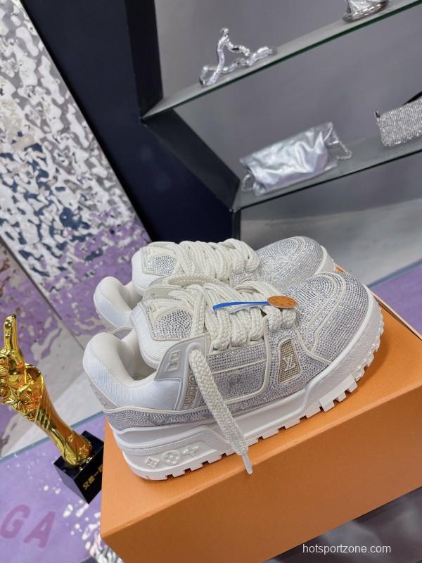 2025 Unisex Louis Vuitton White Crystal Leather Plimsolls Bing Bing AS00420