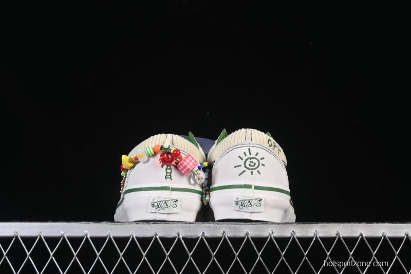 Vans Old Skool Low Top Casual Skate Shoes - VN000EGYCRM