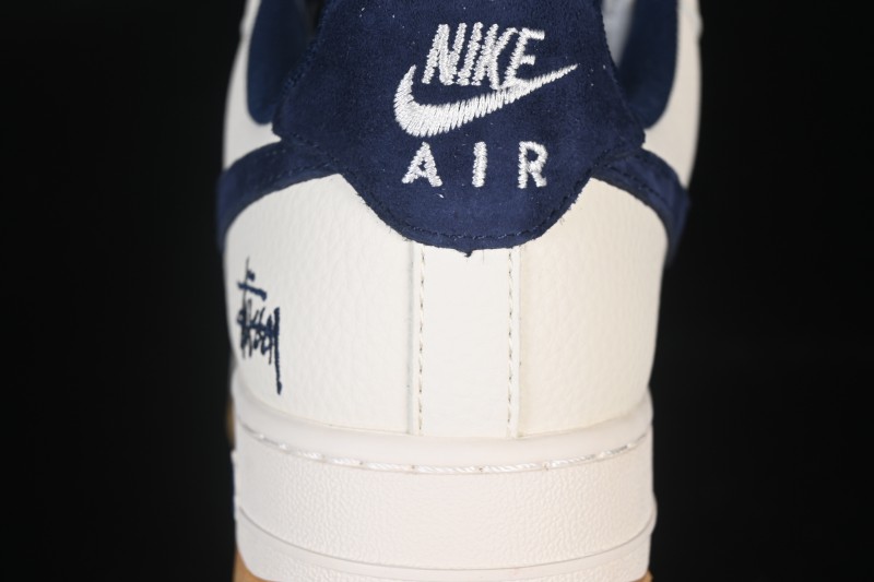 Nike Air Force 1 '07 Low Stussy Collaboration Casual Sneakers with Full-Length Air Cushion - JS8028-016