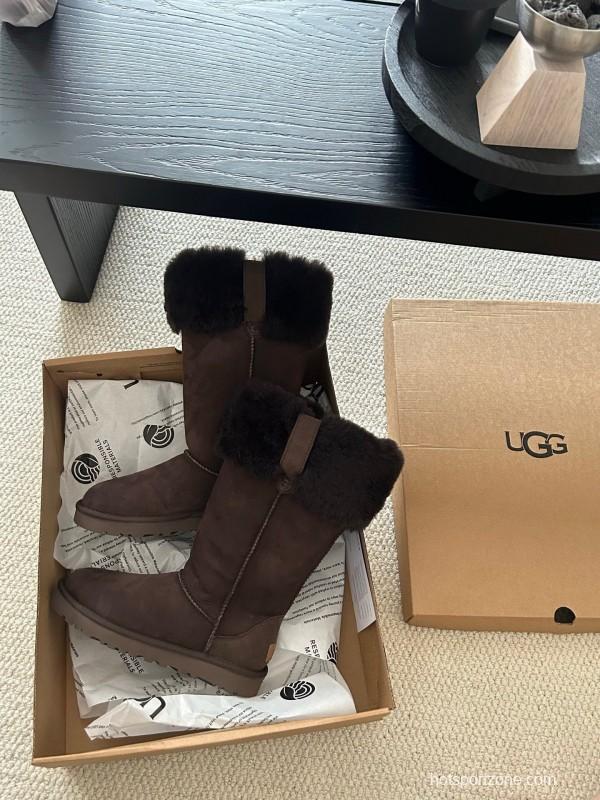 UGG High Boot Snow Boots with Fur Collar - AS00370