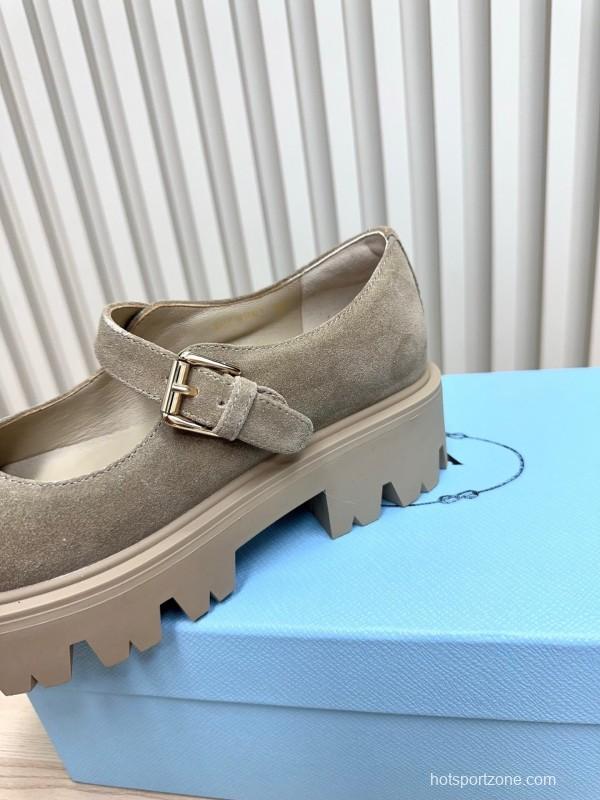 Prada 2025 SS Platform Mary Jane Shoes - LY00300