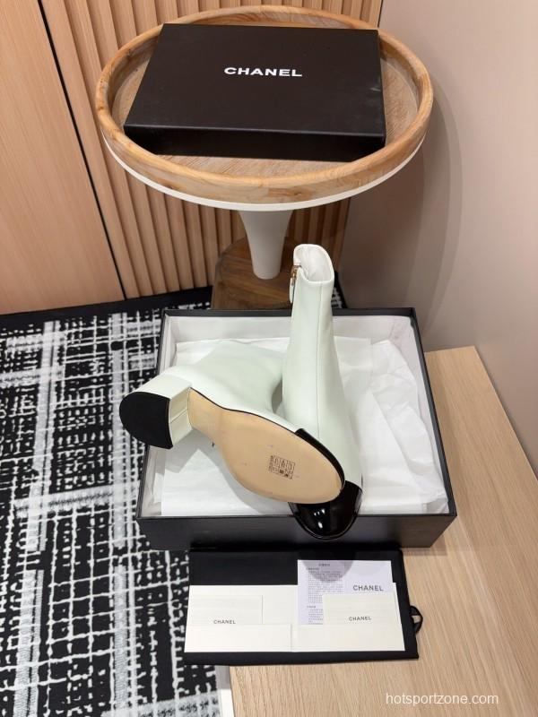 Chanel 2025/SS Quilted Patent Leather Block Heel Elastic Ankle Boots - LY00350