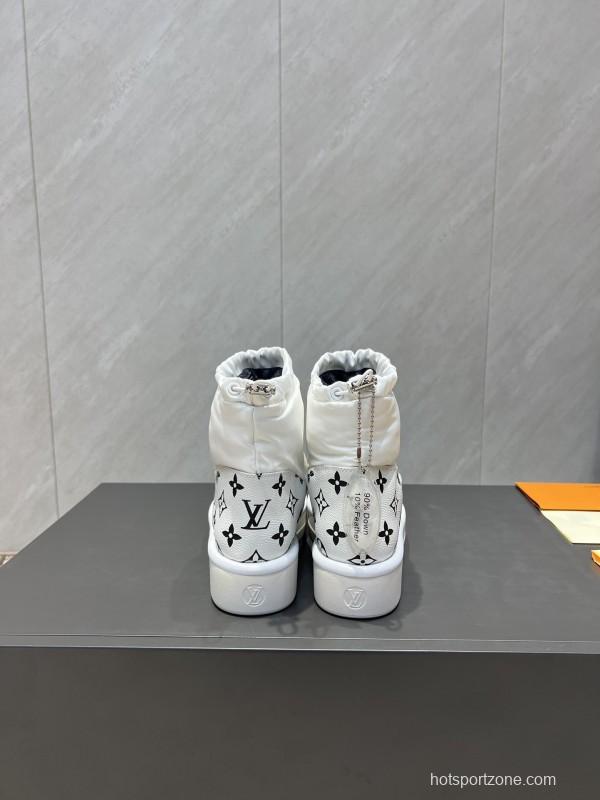 Louis Vuitton Fall/Winter 2025 Snow Boots Round Toe Thick Sole - KFY00310