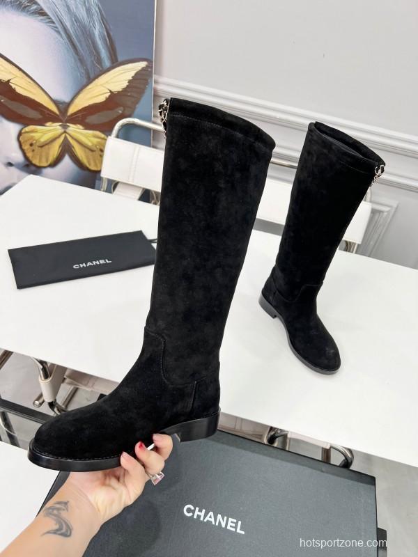 Chanel 2025 SS Quilted Leather Chain CC Logo Flat Ankle Boots - LY00510