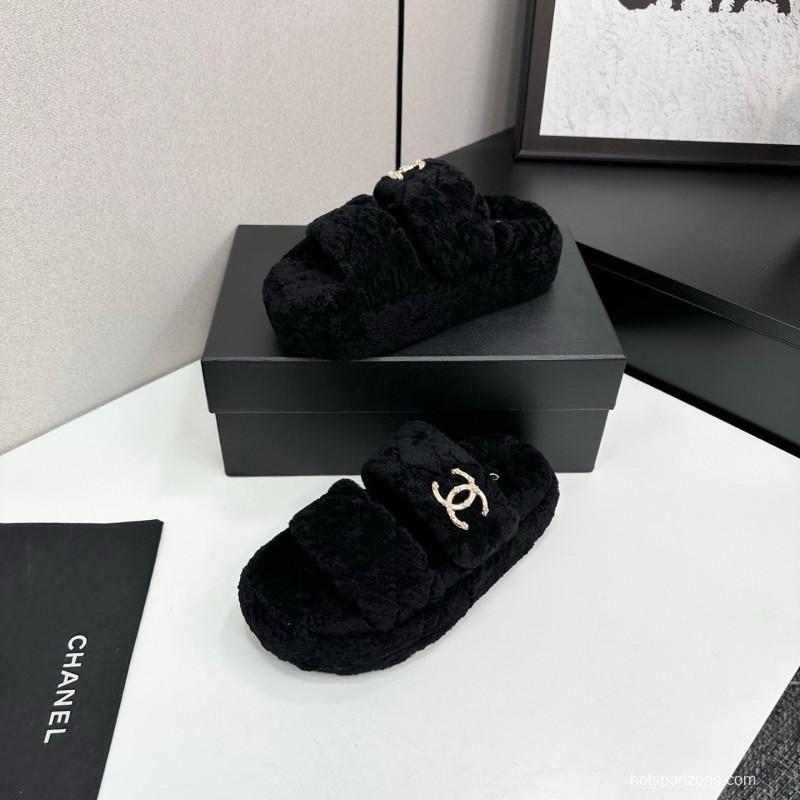 Chanel 2025 SS New Autumn Winter Lazy Sheep Genuine Wool Lazy Slippers Chanel Quilted Platform Fur Slippers - LY00300