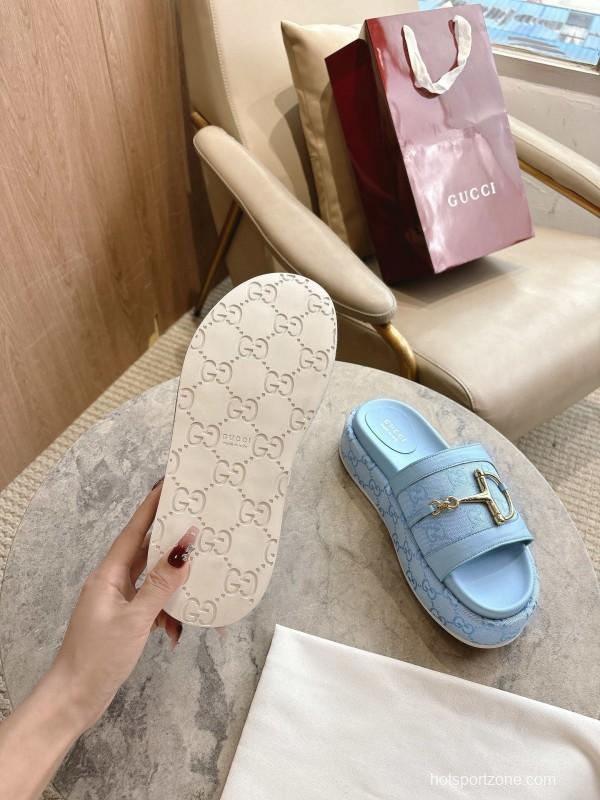 Gucci 8356-8 Women's Sandals with Horsebit Detail and Gold Hardware