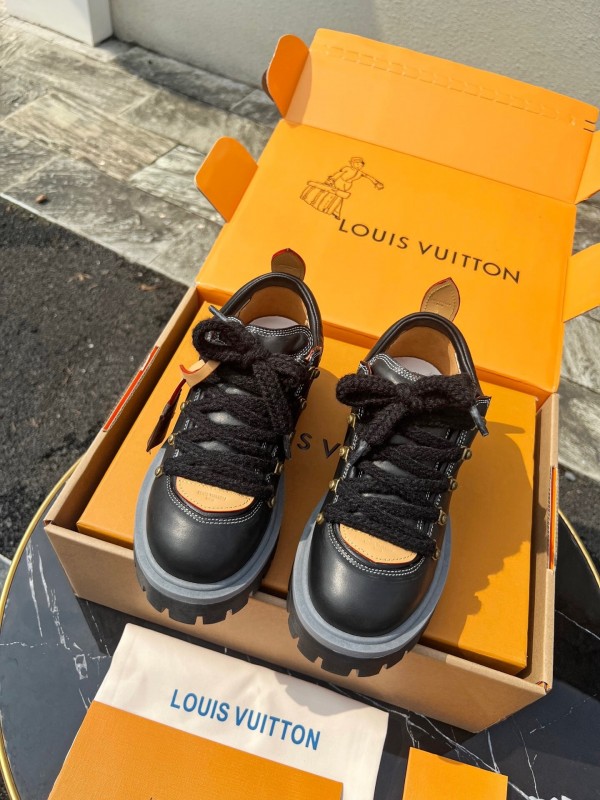 Louis Vuitton REMIX Lace-Up Derby Hiking Shoes - LY00340
