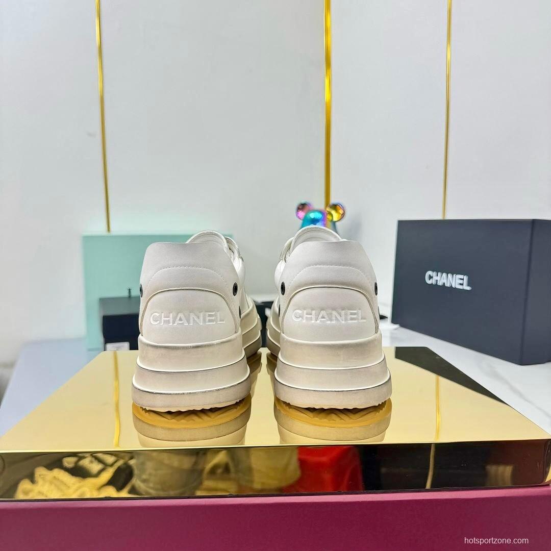 Chanel 2025 SS Classic Panda Dirty Sneakers Bread Shoes - LY00330