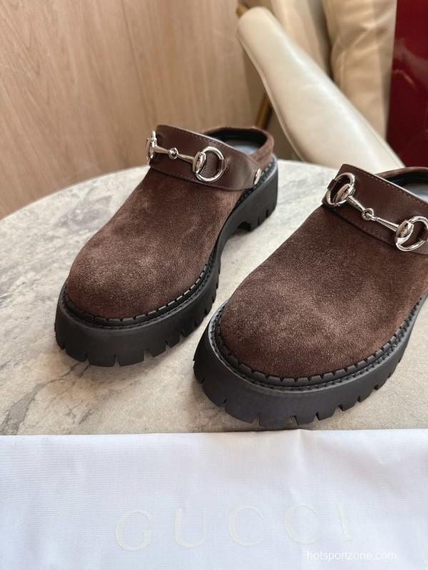 Gucci Women's Mule Shoes with Horsebit Detail - LY00300