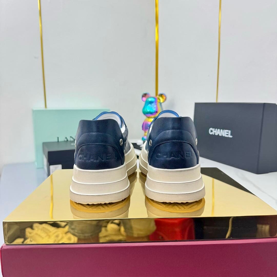 Chanel 2025 SS Classic Panda Dirty Sneakers Bread Shoes - LY00330