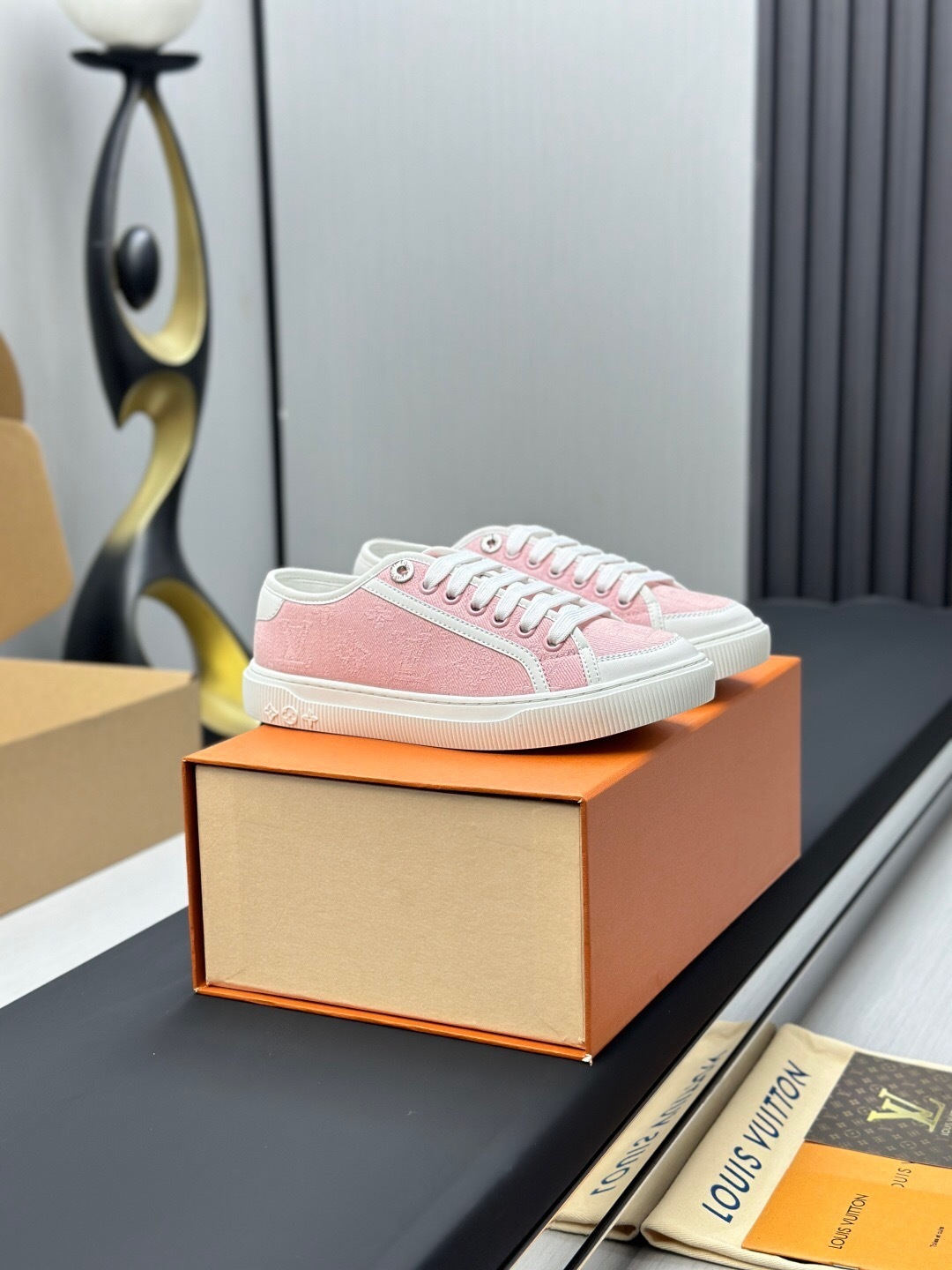 Louis Vuitton Time Out Series Animal Print Casual White Sneakers - AS00260