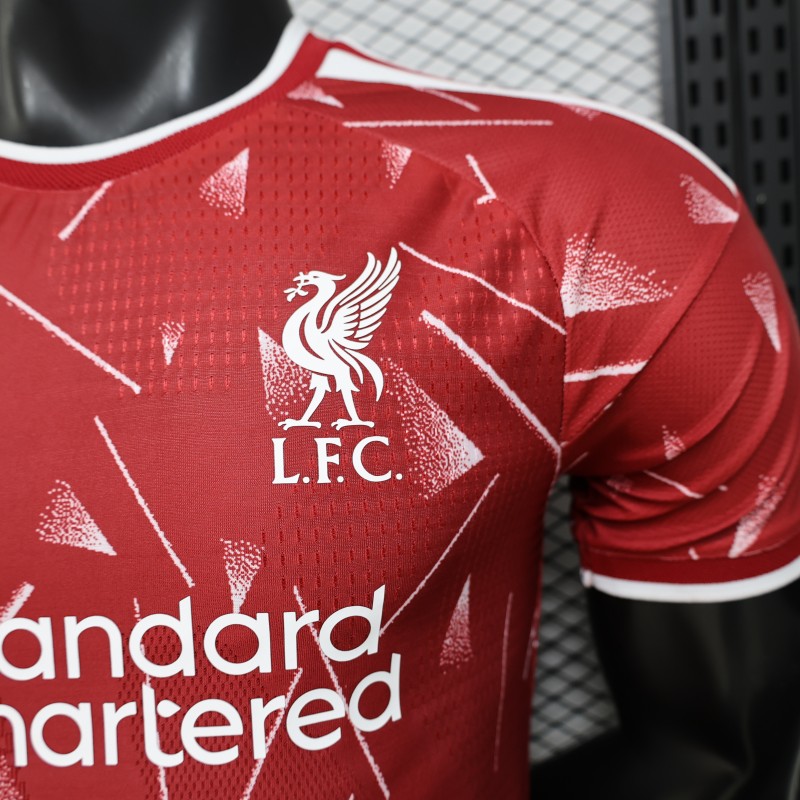 Player Version 26/27 Liverpool Red with Geometric Shatter Pattern Home Special Edition Jersey