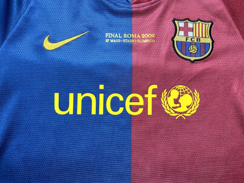 Retro Kids 08/09 Barcelona Home Champions Long Sleeve Jersey