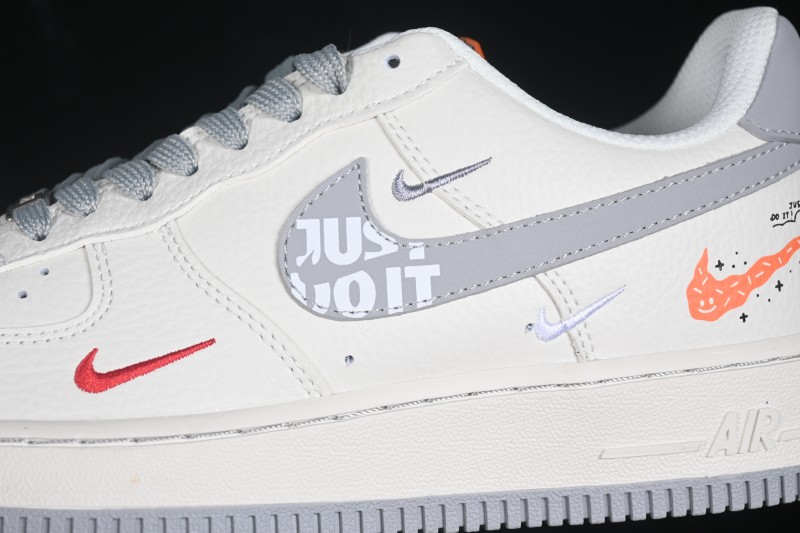 Nike Air Force 1 '07 Low Collaboration Sneakers with Full-Length Air Cushion - NH0601-605