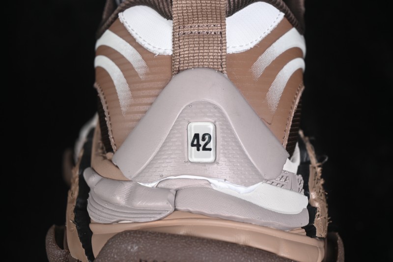 Balenciaga Triple S 2 Retro Running Shoes with Chunky Sole Design - WTRS22290