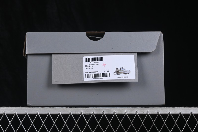 Balenciaga Triple S 2 Retro Running Shoes with Multilayer Sole - WTRS22290