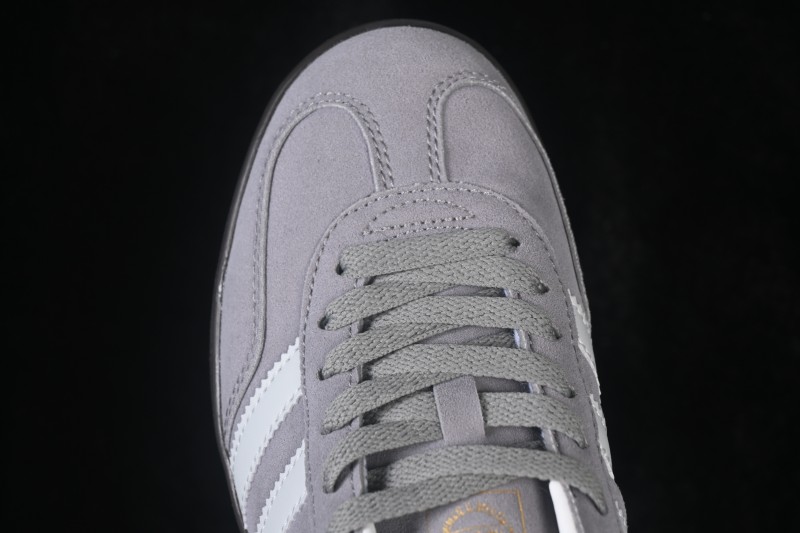 Adidas Originals Gazelle Indoor Retro Skateboarding Low-Top Shoes with Anti-Slip and Wear-Resistant Design - JR2430