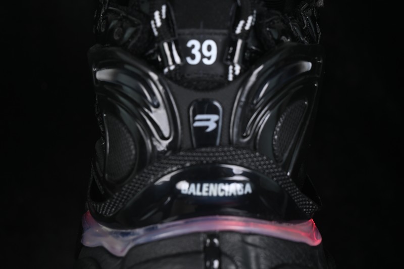 Balenciaga Runner LED Retro Running Shoes with LED Lighting - WRNLD1000