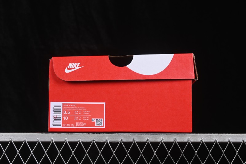Nike P-6000 SE Retro Running Sneakers with Layered Design and Lightweight Construction - IO1904-104