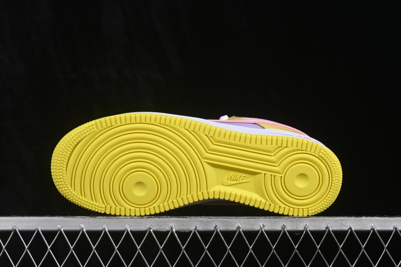 Nike Air Force 1 '07 Low Basketball Shoes with Patent Leather Color Blocking and Full-Length Air Cushion - IQ9706-701
