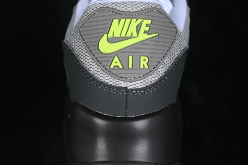 Nike Air Max 90 Retro Running Shoes with Visible Air Cushioning - IQ0289-010