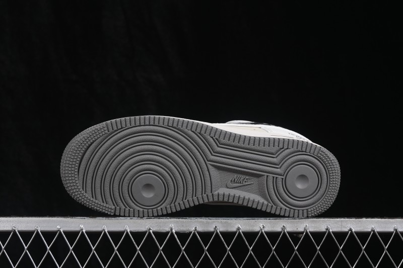 Nike Air Force 1 '07 Low Basketball Sneakers with Full-Length Air Cushion - LF6688-006