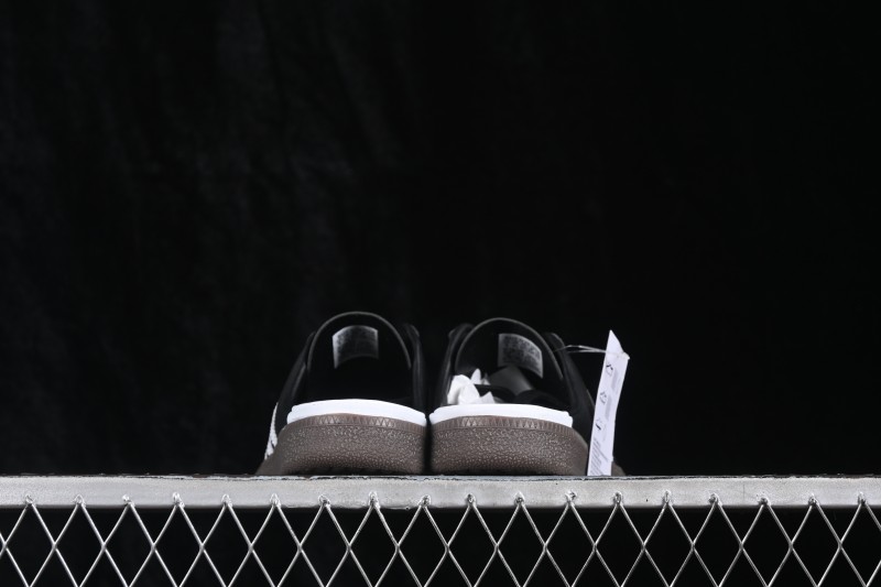 Adidas Samba OG Casual Slide Sandals for Unisex with Retro Design - LB3815