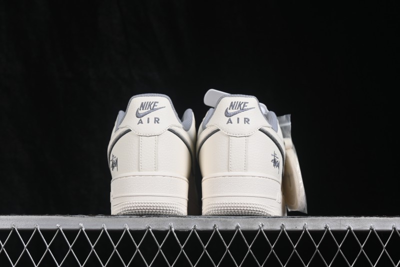 Nike Air Force 1 '07 Low Basketball Shoes with Full-Length Air Cushion - MM3399-828
