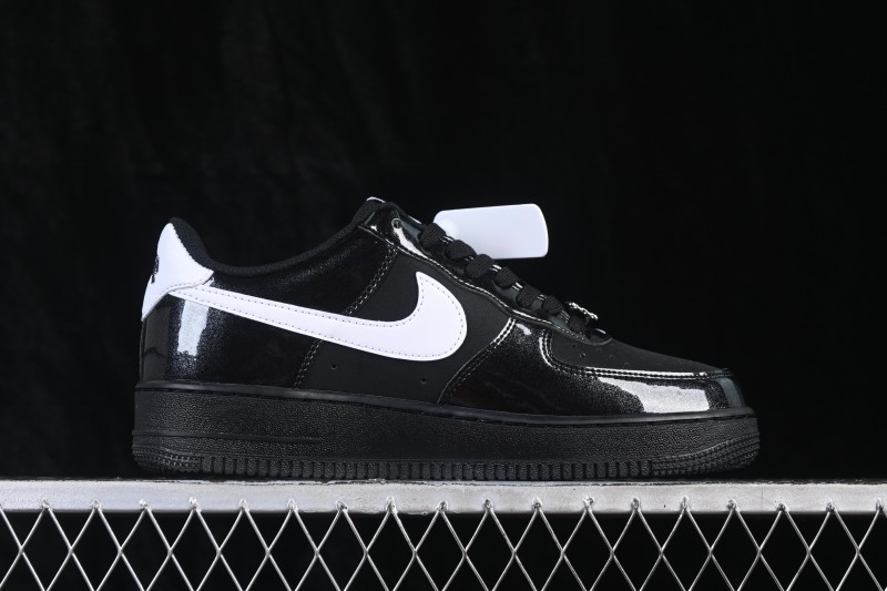 Nike Air Force 1 '07 Low Basketball Lifestyle Shoes with Classic Cushioning - IB6843-001