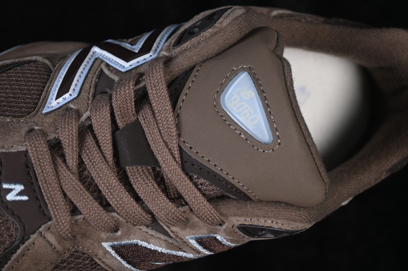 New Balance 9060 Series Retro Running Shoes with ABZORB Cushioning - U9060622