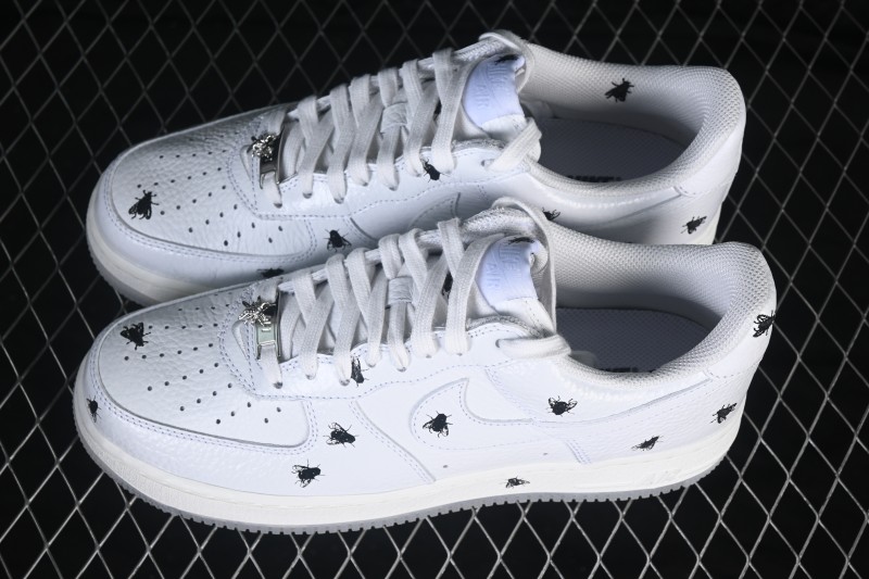 Nike Air Force 1 '07 Low "Fly Pack" Retro Basketball Sneakers with Premium Full-Grain Leather - IM3081-100