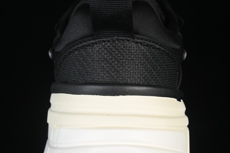 Nike V2K Run Retro Low-Top Running Shoes with Cushlon Foam Cushioning - FD0736-012