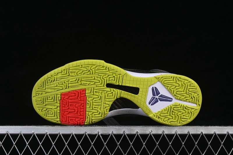 Nike Kobe 5 Chaos Professional Basketball Shoes with Aggressive Traction Pattern - CD4991-100