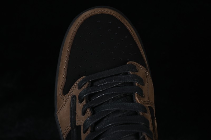 Nike Travis Scott Air Jordan 1 Low OG Retro Basketball Shoes with Reversed Swoosh - IB7109-005