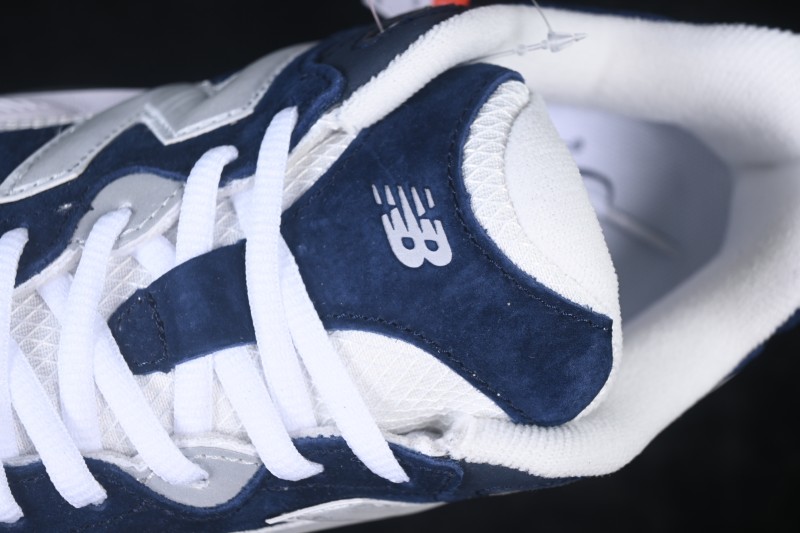 New Balance 983 Series Retro Casual Running Shoes - U983ND