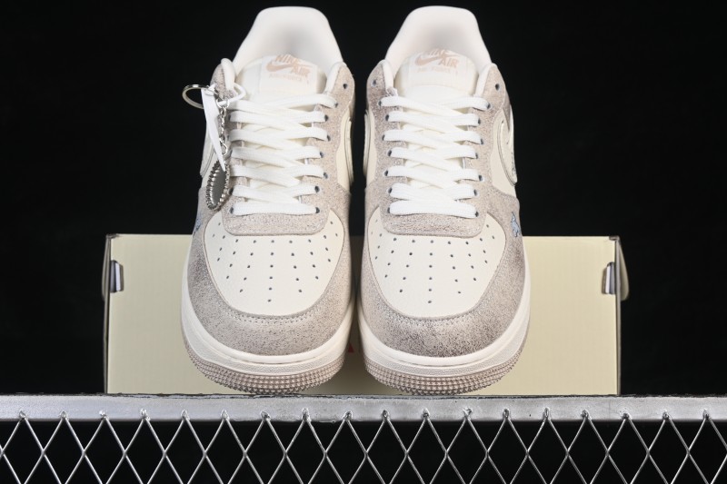 Nike Air Force 1 '07 Low Collaboration Basketball Shoes with Cream Grey Tone and Full-Length Air Cushion - XL1979-129