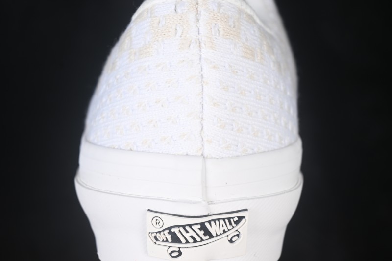 Vans Old Skool 36 EK Low-Top Casual Skateboarding Shoes - VN000D8HESF