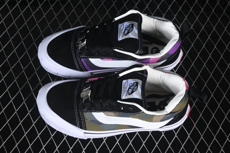 Bape x Vans LX Knu Skool TB Low-Top Skateboarding Shoes with Co-Branded Ape Head Design - VN000Z39W09