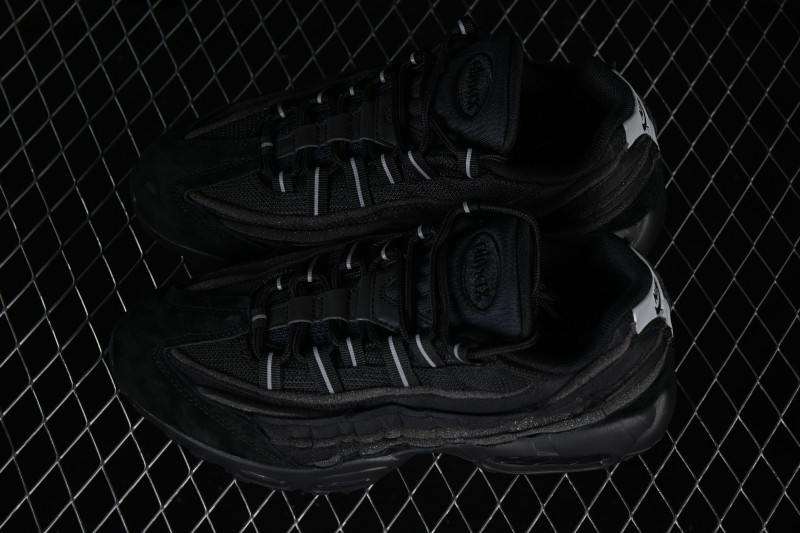 Nike Air Max 95 Retro Running Shoes with Visible Air Cushioning - CU8406-001