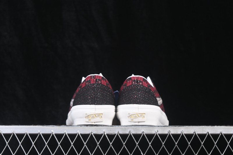 Vans Old Skool 36 Knit High-End Low-Top Casual Skate Shoes with Breathable Knitted Upper - VN000EFKBRD