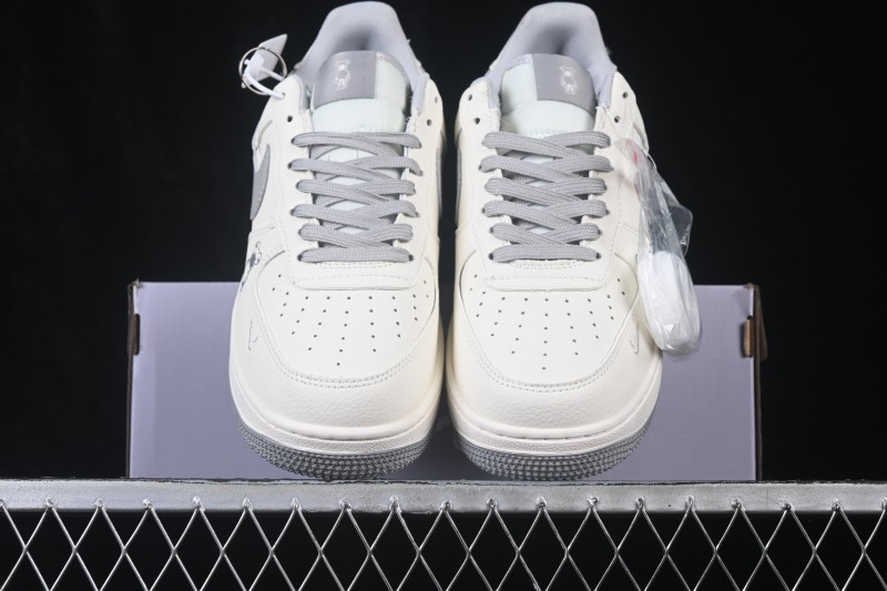 Nike Air Force 1 '07 Low Collaboration Skateboarding Shoes with Full-Length Air Cushion - HO7788-103