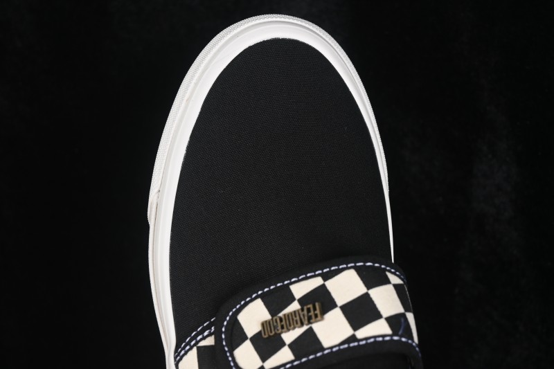 Vans Slip-On Classic Checkerboard Unisex Skate Shoes - VN0A3J9FPZT