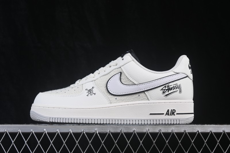 Nike Air Force 1 '07 Low Basketball Sneakers with Classic Leather Upper - HF0022-101