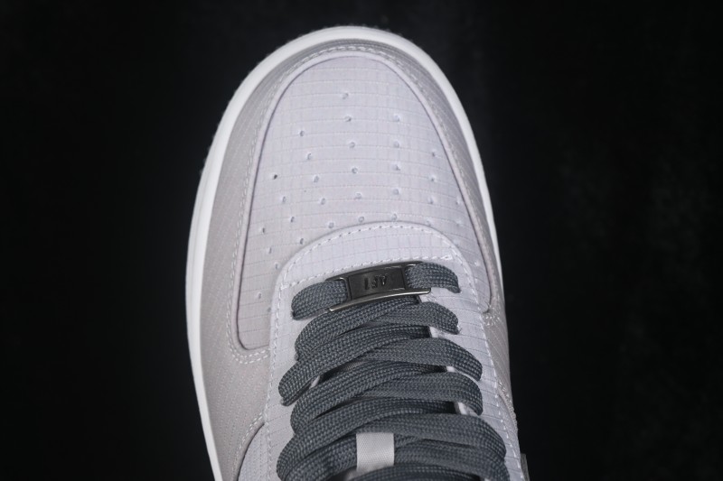 Nike Air Force 1 '07 Low Basketball Shoes with Classic Leather Upper and Cushioned Sole - IH1943-100