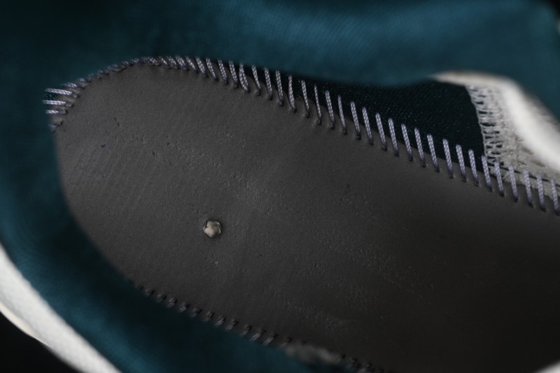 Nike Zoom Kobe 5 Chaos Men's Professional Basketball Shoes with Zoom Turbo Cushioning - IZ1852-100