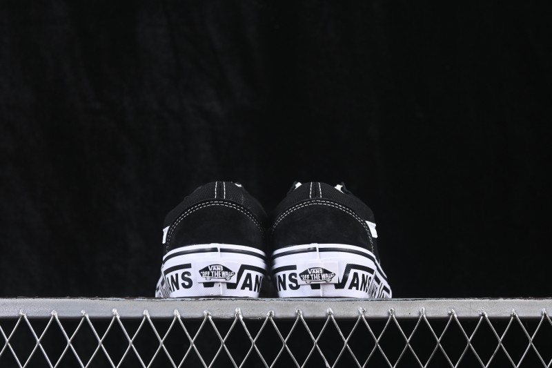 Vans Old Skool Dx Low Top Casual Skate Shoes - VN0A38G2PXC