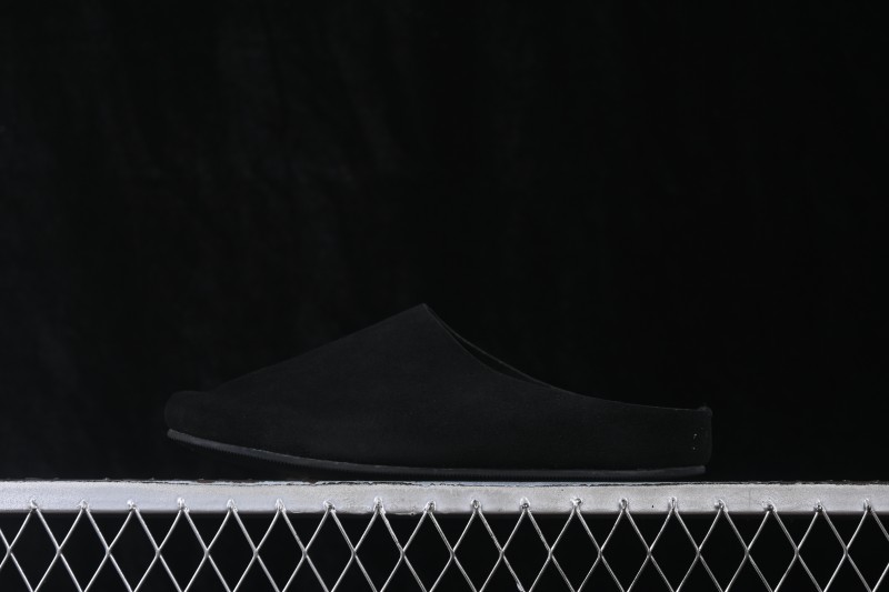 The Row Hudson Round-Toe Half-Covered Casual Mule Slippers - BLK
